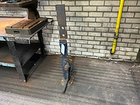 Domme kracht - afbeelding 1 van  4