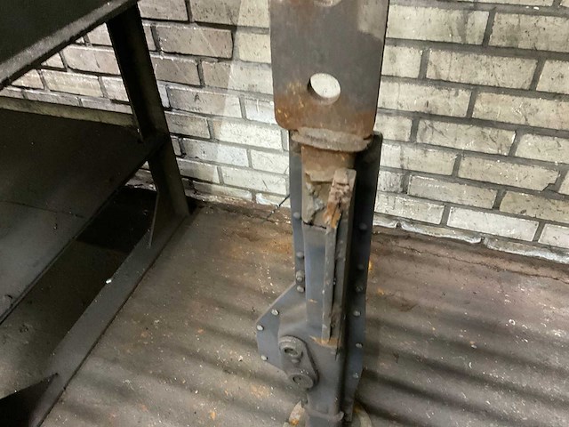 Domme kracht - afbeelding 4 van  4