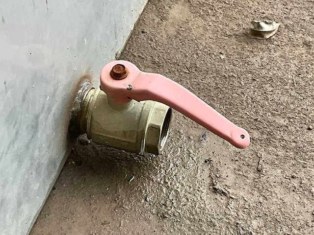 Dompelbad - afbeelding 8 van  8