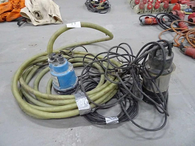 Dompelpomp (2x) - afbeelding 1 van  4