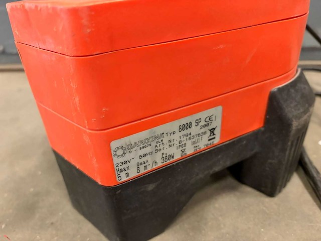 Dompelpomp gardena - afbeelding 1 van  2