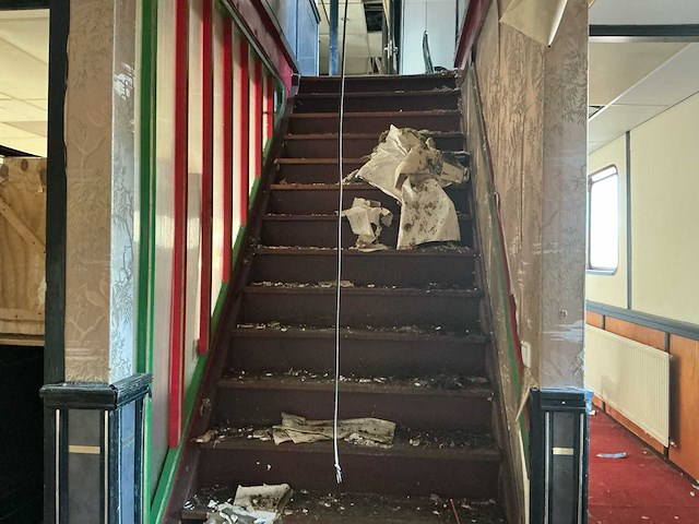 Domus di aqua - voormalig restaurantschip ''north palace'' - afbeelding 12 van  159