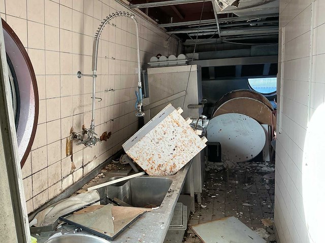 Domus di aqua - voormalig restaurantschip ''north palace'' - afbeelding 26 van  159