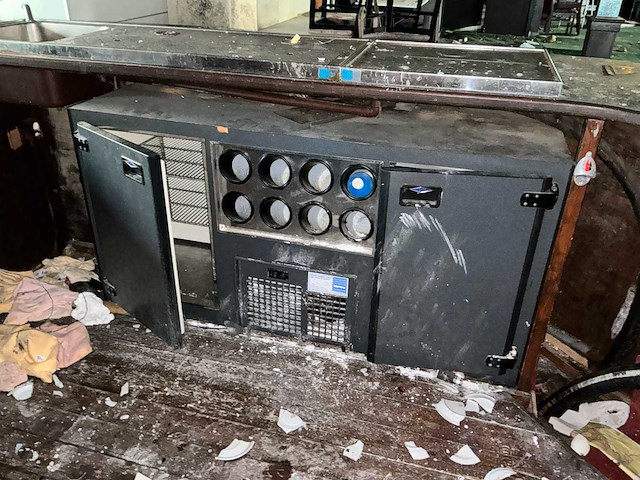 Domus di aqua - voormalig restaurantschip ''north palace'' - afbeelding 103 van  159