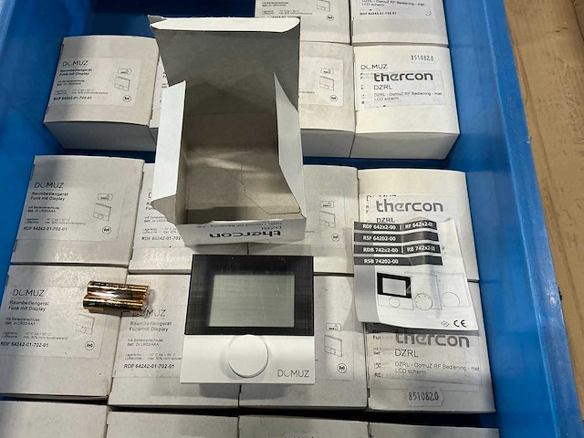 Domuz thermostaat met display (19x) - afbeelding 1 van  4