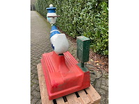 Donald duck kiddy ride - afbeelding 2 van  10