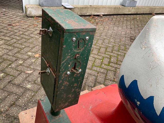 Donald duck kiddy ride - afbeelding 8 van  10