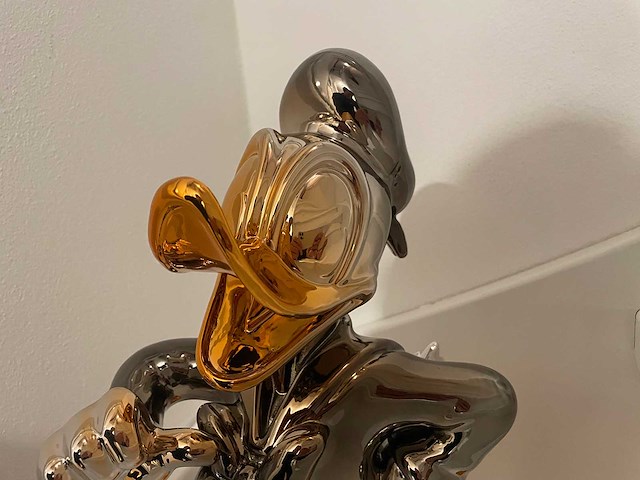 Donald duck sculptuur lior24 - afbeelding 2 van  11