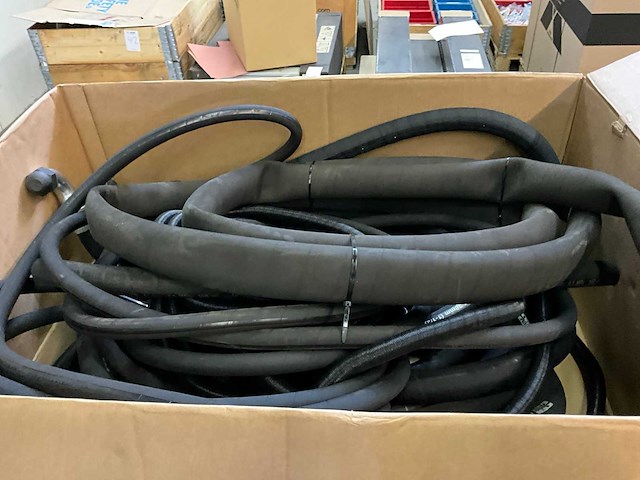 Donaldson partij luchtfilterhuis met partij slangen - afbeelding 5 van  8