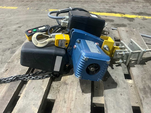 Donati - es21 - chain hoists - afbeelding 2 van  7