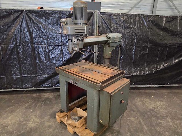 Donau - 1963 - dr13 - radiaalboormachine - afbeelding 1 van  10