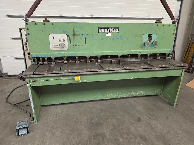 Donewell - 3-2500 - guillotineschaar - afbeelding 1 van  9