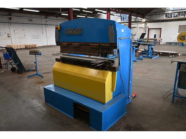 Donewell 25-1500 kantbank - afbeelding 1 van  4