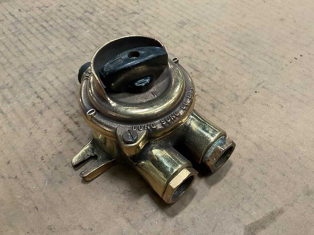 Dong sung co ltd vintage marine switch (3x) - afbeelding 1 van  5