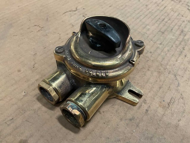 Dong sung co ltd vintage marine switch (3x) - afbeelding 4 van  5