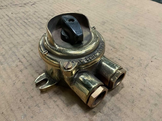 Dong sung co ltd vintage marine switch (4x) - afbeelding 4 van  5