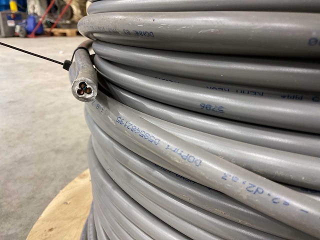 Donne draad, kabels & snoeren - afbeelding 3 van  4