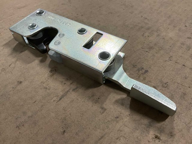 Door hatch dog (32x) - afbeelding 4 van  4