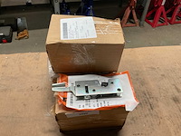 Door-hatch dog (4x) - afbeelding 4 van  4