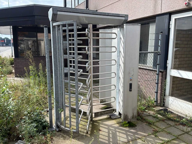 Doorloop poort draaipoort - afbeelding 1 van  11