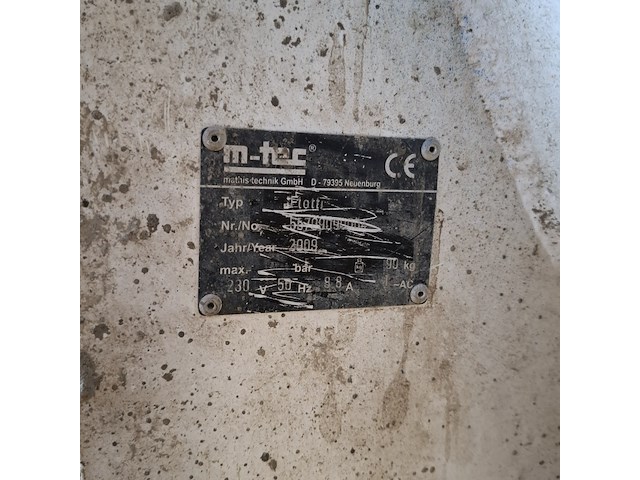 Doorloopmenger m-tec, flotti, bouwjaar 2009 - afbeelding 5 van  13