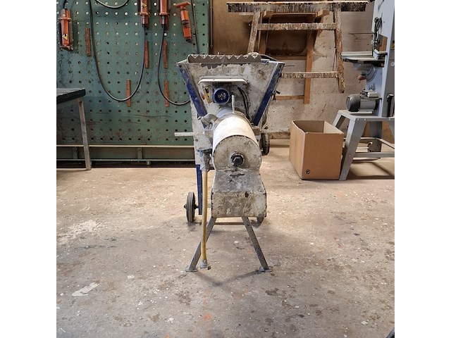 Doorloopmenger m-tec, flotti, bouwjaar 2009 - afbeelding 7 van  13