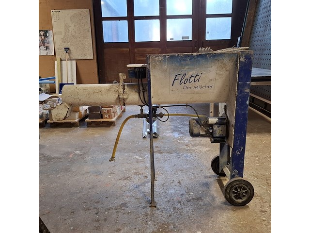 Doorloopmenger m-tec, flotti, bouwjaar 2009 - afbeelding 8 van  13