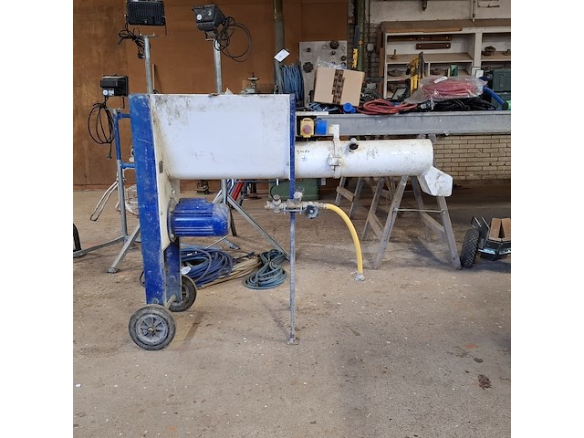 Doorloopmenger m-tec, flotti, bouwjaar 2020 - afbeelding 1 van  13