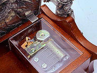 Doornroosje disney x royal selangor muziekdoos - afbeelding 2 van  11
