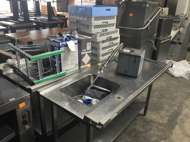 Doorschuif tafels t.b.v vaatwasser - afbeelding 1 van  4