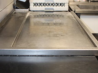 Doorschuifvaatwasser rima met aan- en afvoertafel. voorzien ecolab doseersysteem met diverse korven. afm. h... - afbeelding 3 van  4