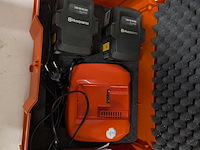 Doorslijper 230mm inclusief accupakket (2 accu's en lader) husqvarna, k535i, bouwjaar 2020 - afbeelding 11 van  12