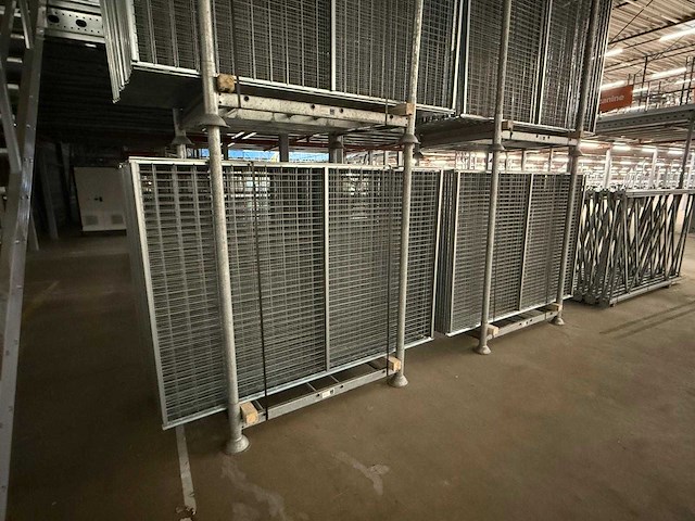 Doorval beveiliging rooster 2200 x 1000 mm (30x) - afbeelding 2 van  2