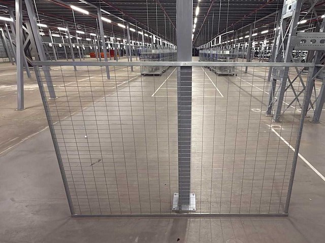 Doorval beveiliging rooster 2200 x 1500 mm (30x) - afbeelding 1 van  5