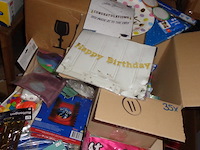 Doos 11 met mix feest 35 stuks - afbeelding 2 van  3