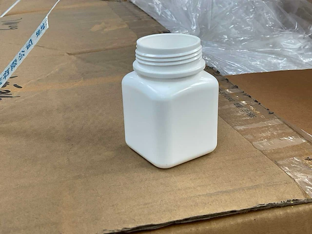 Doos á 2888 stuks hdpe flacons (5x) - afbeelding 2 van  2
