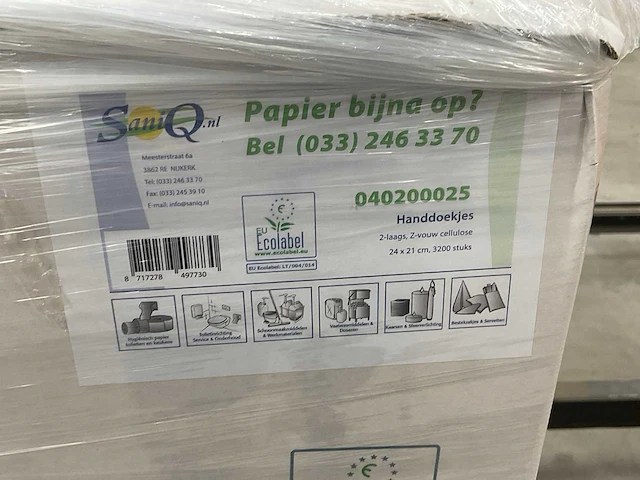 Doos á 3200 stuks 2-laags handdoekjes (22x) - afbeelding 2 van  3