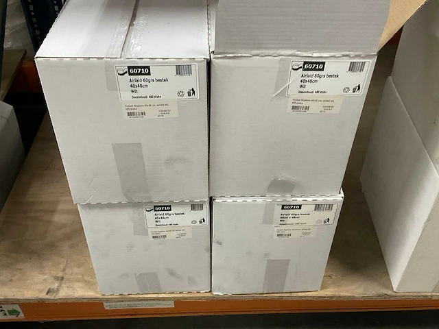 Doos á 480 stuks bestekservetten (4x) - afbeelding 1 van  2