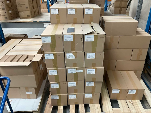Doos á 500 stuks uni classics bestekzakjes (33x) - afbeelding 2 van  3