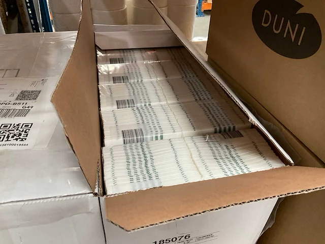 Doos á 6x60 stuks duni servetten (2x) - afbeelding 2 van  3