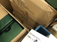 Doos elektrische tandenborstels en tuinstoelhoezen, remington - afbeelding 6 van  6