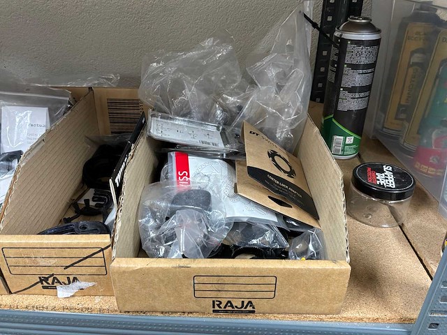 Doos future shock / union / dt swiss / sram onderdelen (11x) - afbeelding 2 van  8