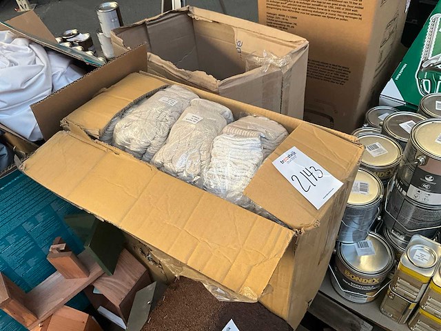 Doos handschoenen - afbeelding 1 van  7