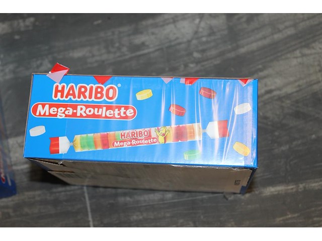 Doos haribo megaroulete. 40 rollen. - afbeelding 1 van  2
