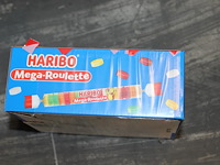 Doos haribo megaroulete. 40 rollen. - afbeelding 1 van  2