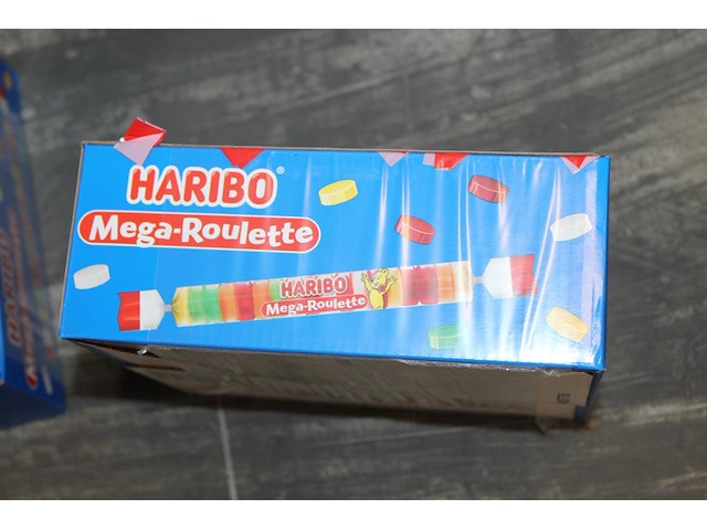 Doos haribo megaroulete. 40 rollen. - afbeelding 2 van  2