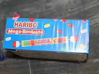 Doos haribo megaroulete. 40 rollen. - afbeelding 2 van  2