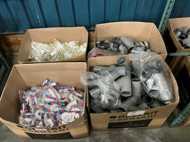 Doos installatie materialen (4x) - afbeelding 1 van  5