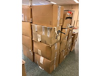 Doos kledinghangers | plat profiel (4x) - afbeelding 2 van  4