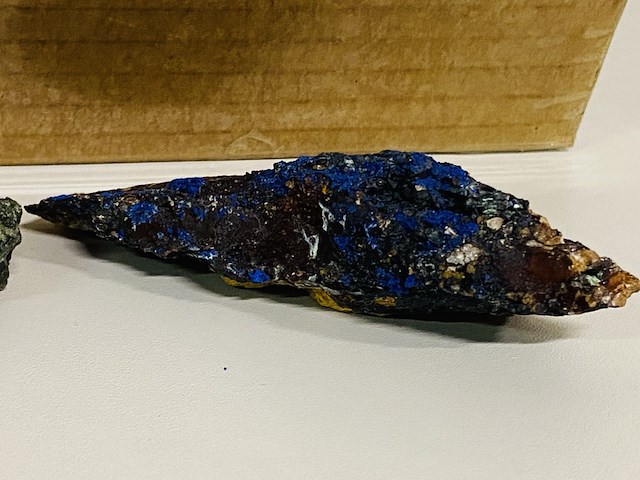 Doos met 35 stuks diverse mineralen - afbeelding 3 van  7